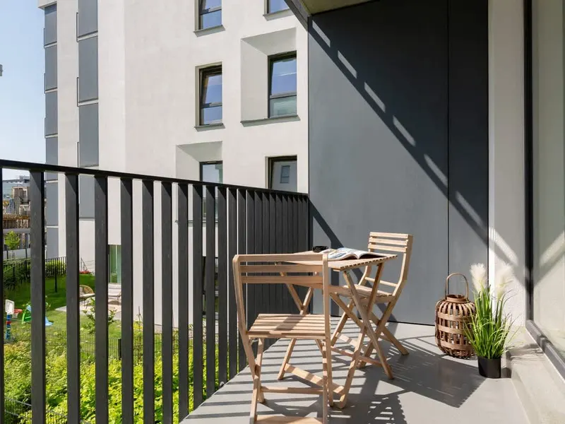 Komfortables Studio in Praga | Parkplatz in Garage | Balkon – Foto 2