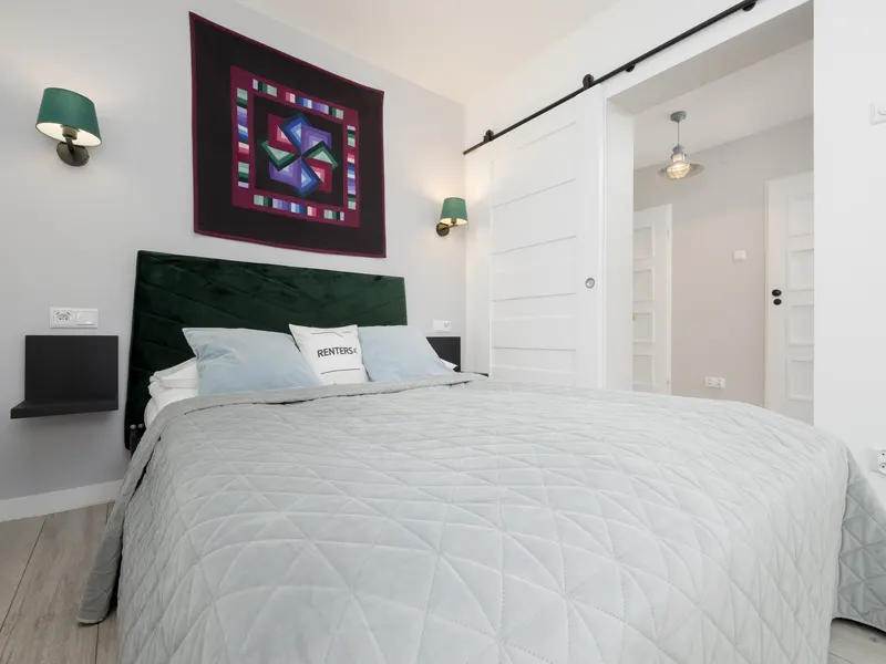 Elegancki Apartament | Balkon, Miejsce do Pracy, Stare Miasto – zdjęcie 2