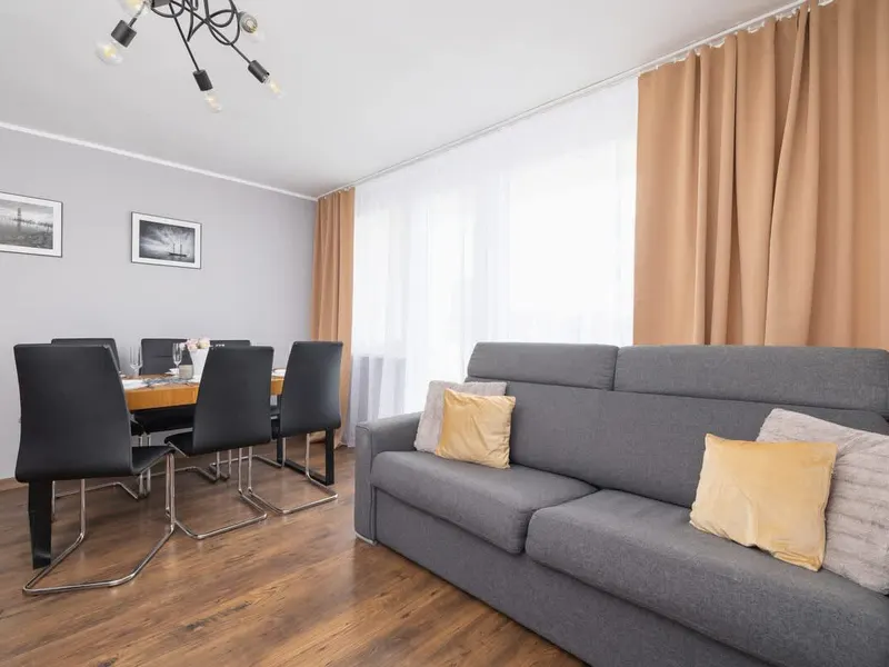 Przestronny Apartament dla 6 Osób | Balkon | 3 Sypialnie – zdjęcie 2