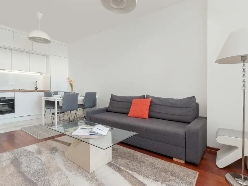 Modern Apartment | Water View and Parking – photo 5