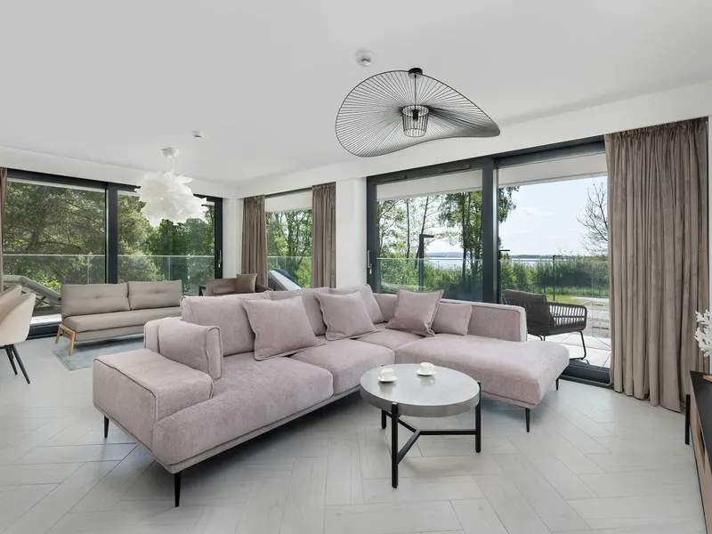 Spacious Apartment | 2 Bedrooms, Parking, Balcony, Pool – photo 1