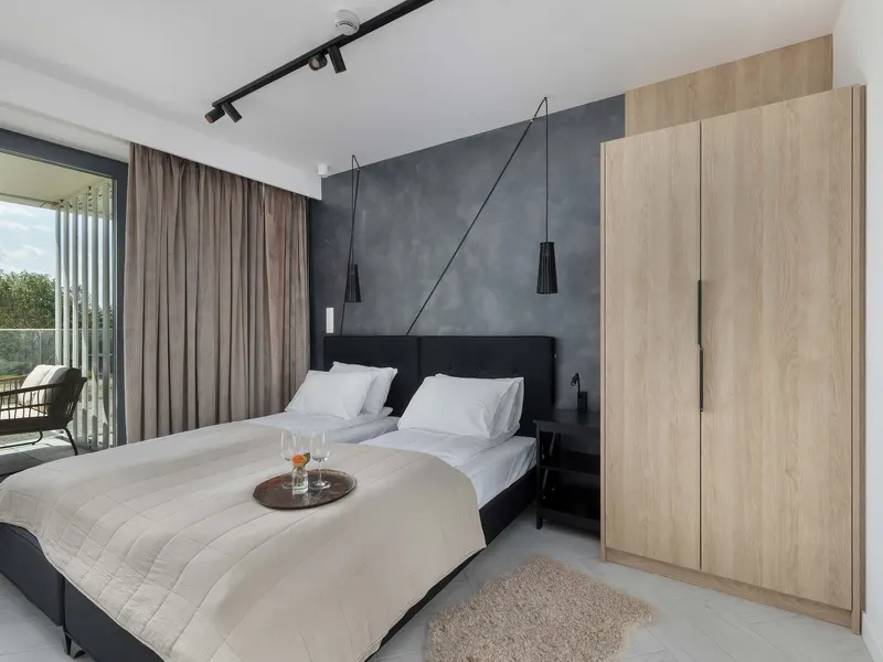 Spacious Apartment | 2 Bedrooms, Parking, Balcony, Pool – photo 4