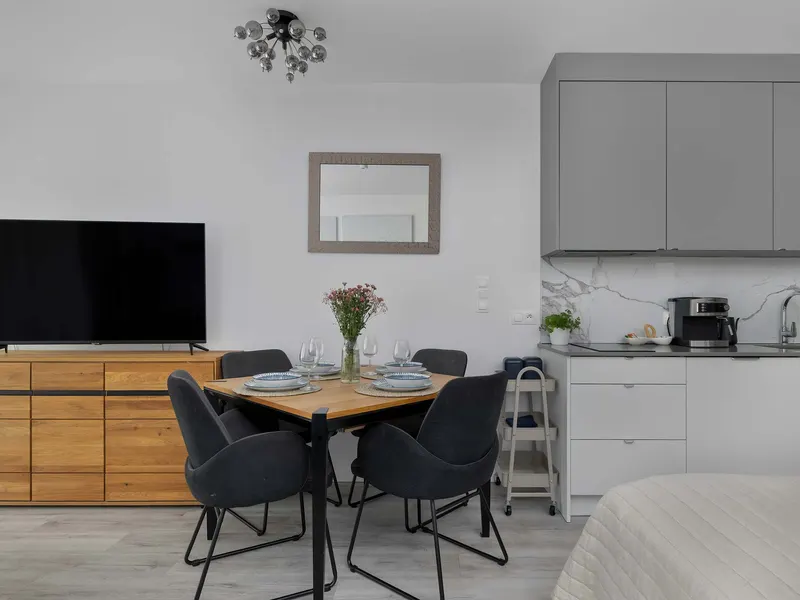 Modernes Studio in Mielno | Balkon, Parkplatz, 700 m zum Strand – Foto 2