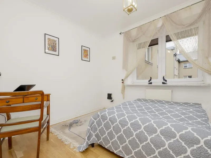 Spacious Apartment | Balcony | 3 Bedrooms | Workspace. – photo 3