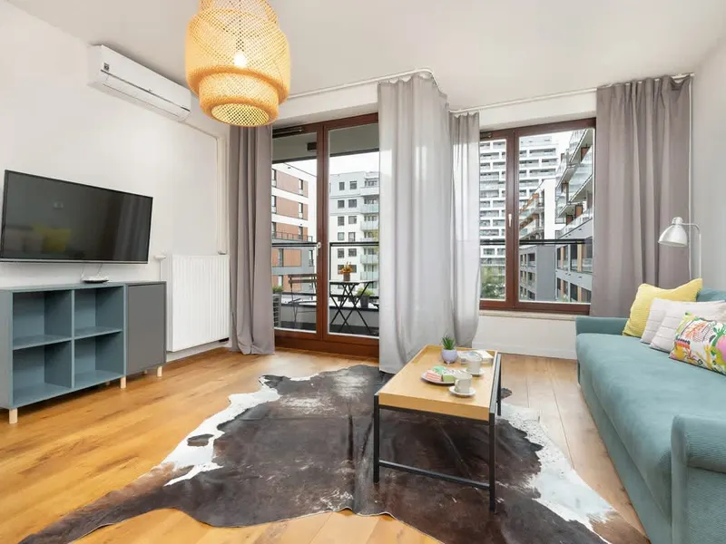 Elegante Wohnung in Wola | Klimaanlage und Balkon – Foto 5