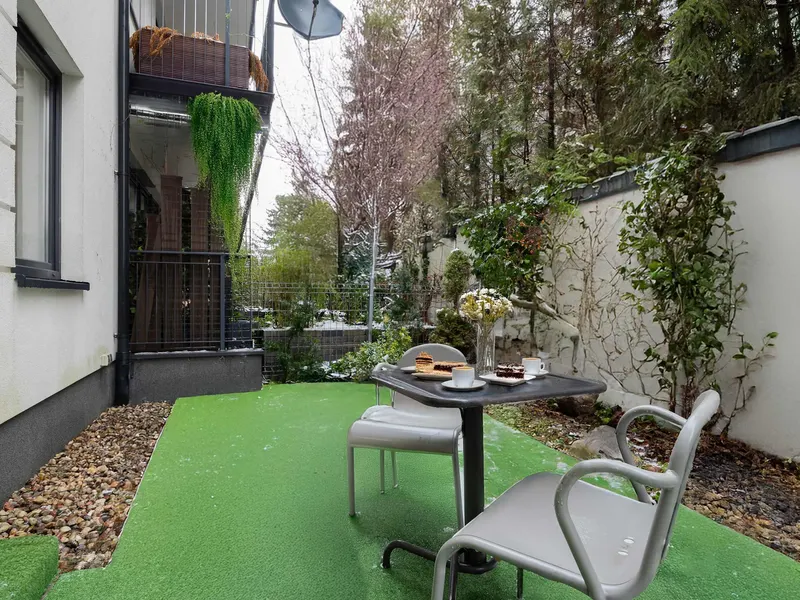 Funkcjonalny Apartament w Piasecznie | Parking i Taras – zdjęcie 4