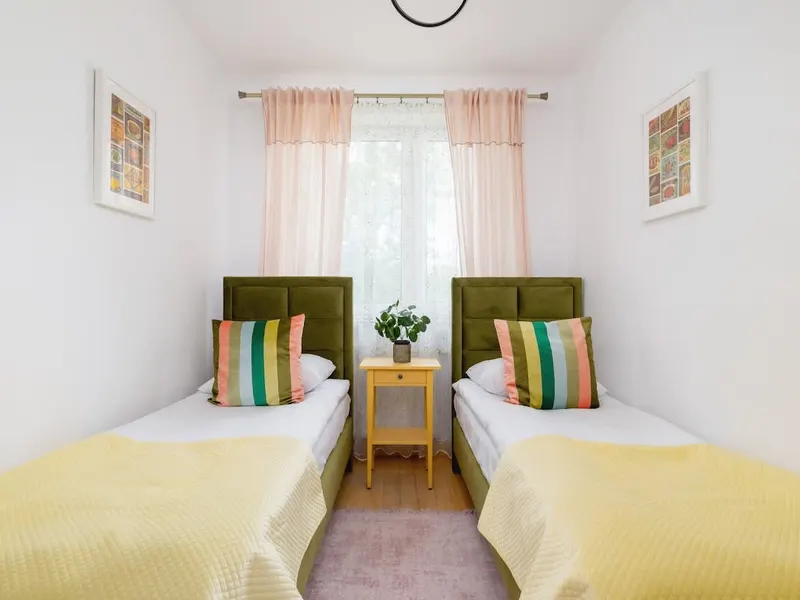 Geräumige Wohnung | Parkplatz, Balkon, Arbeitsraum – Foto 4