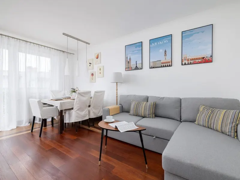 Geräumige Wohnung | Parkplatz, Balkon, Arbeitsraum – Foto 1