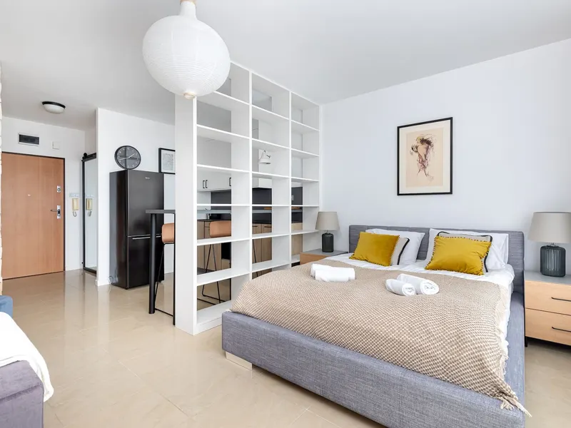 Modern Studio in Ochota | Air Conditioning and Balcony – photo 1