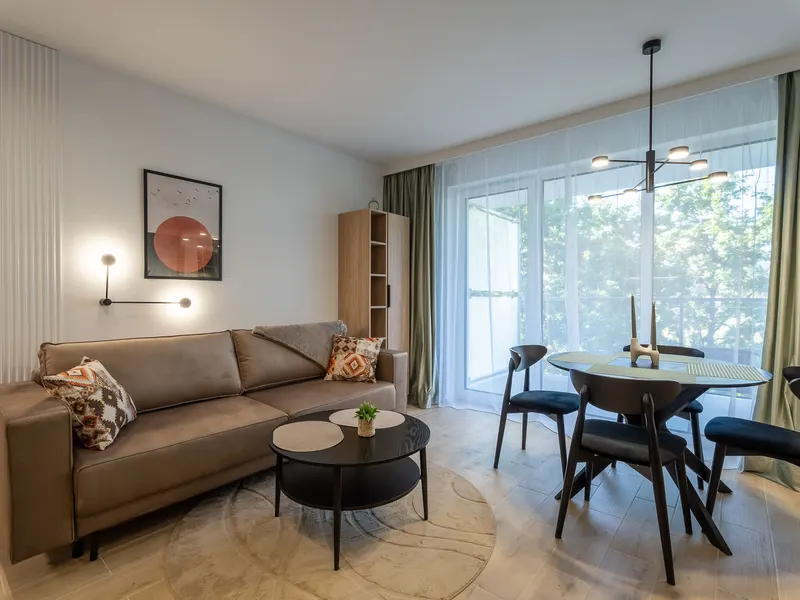 Modern Studio | Balcony and Parking – photo 1