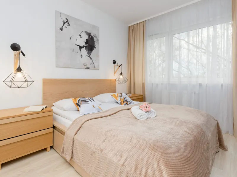 Modern Apartment with Balcony | Close to the Metro – photo 3