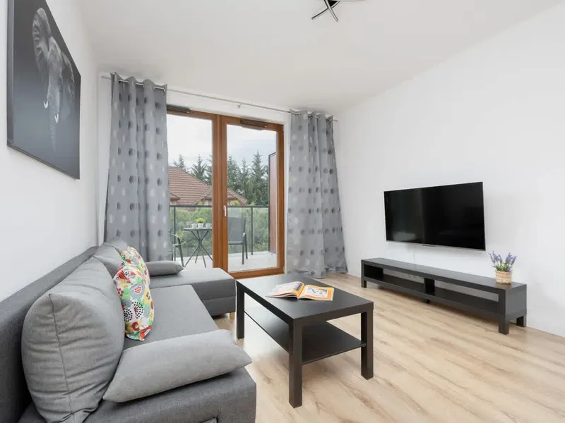Practical Apartment | Parking and Workspace – photo 5