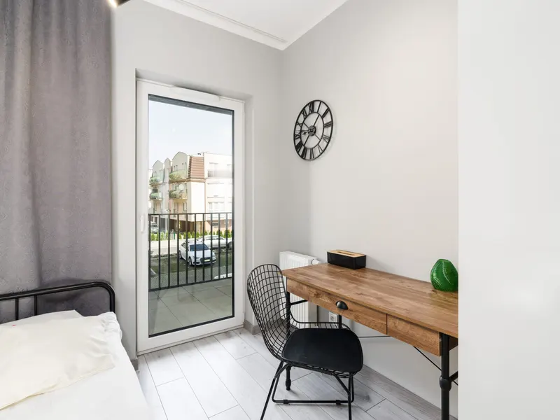 Nowoczesny Apartament | Balkon, Parking | Blisko Jeziora Malta – zdjęcie 3
