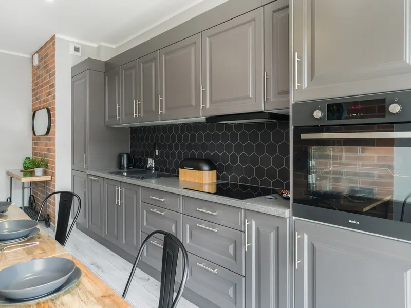 Nowoczesny Apartament | Balkon, Parking | Blisko Jeziora Malta – zdjęcie 4