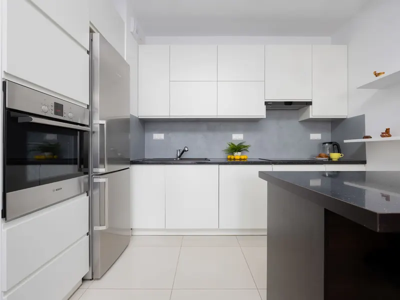 Spacious Apartment for 6 Persons | Balcony and Workspace – photo 4