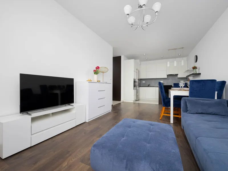 Spacious Apartment for 6 Persons | Balcony and Workspace – photo 2
