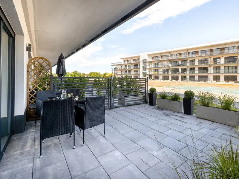 Stilvolles Studio | Pool & Spa, Flussblick – Foto 3