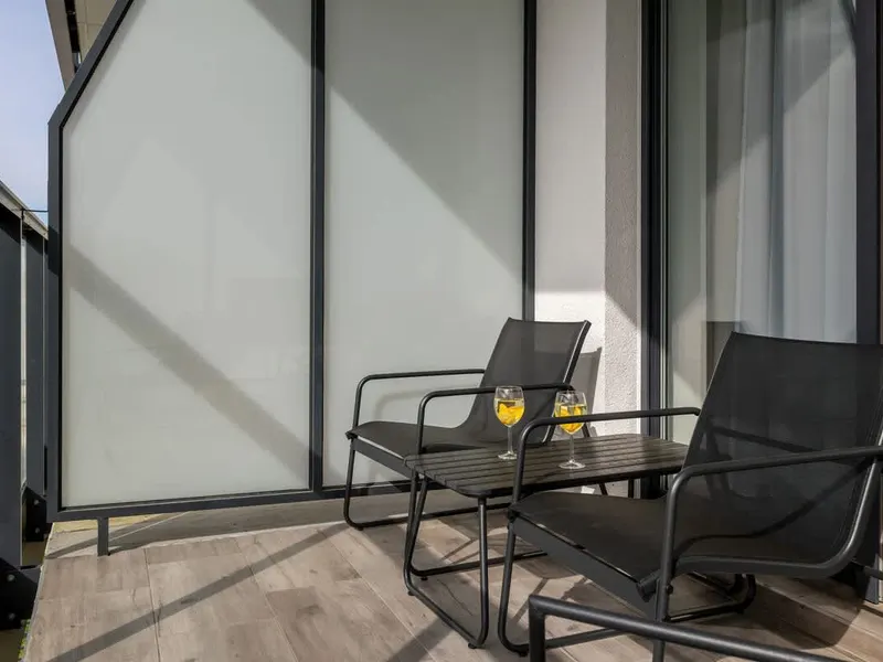 Chic Studio with Balcony | Pool and Wellness Area – photo 4
