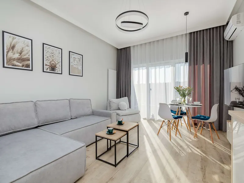 Cozy Studio with Balcony | Parking and Spa Access – photo 4
