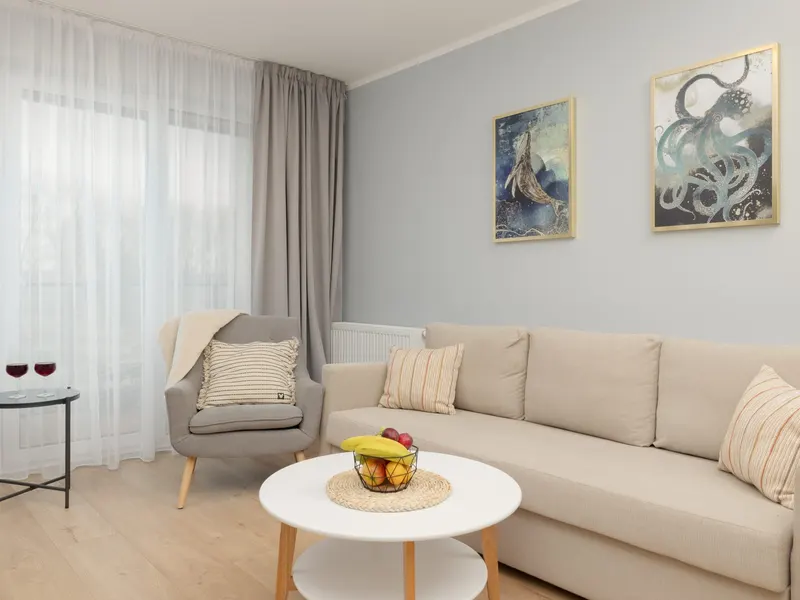 Stylish Apartment with Balcony | Parking, Close to the Beach – photo 1
