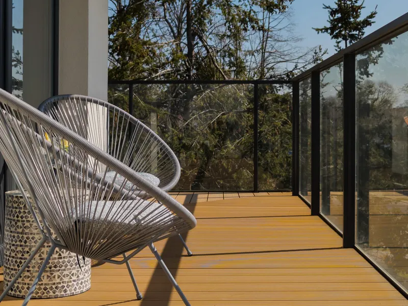 Stylish Apartment with Balcony | Parking, Close to the Beach – photo 2