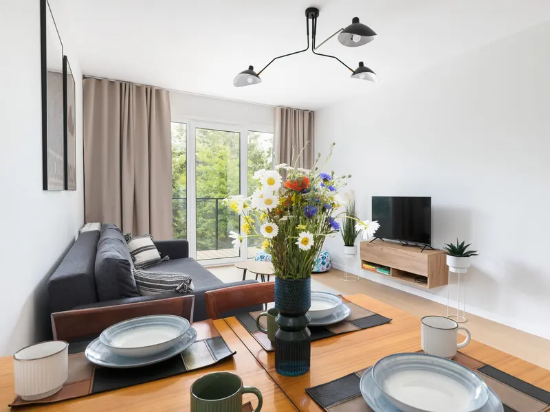Stylish Apartment | Balcony, Close to the Beach – photo 5