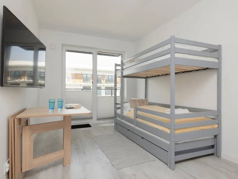 Family Suite with Balcony | Pool, Spa and Parking – photo 2