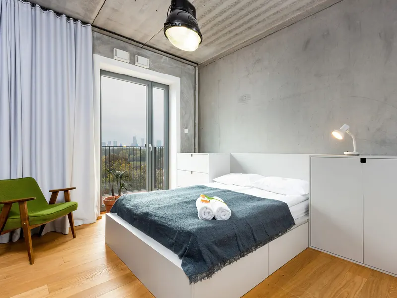 Modern Apartment | Close to Metro | Balcony – photo 2