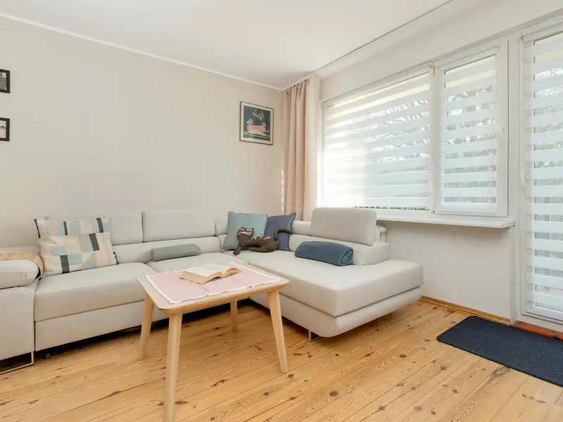 Geräumige Wohnung | Garten, Balkon, Parkplatz – Foto 2