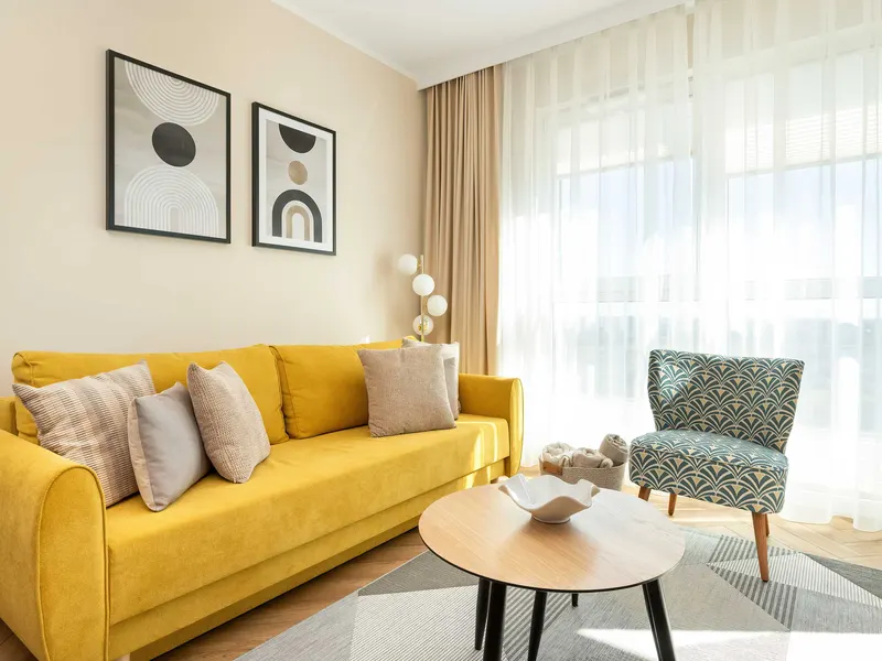 Słoneczny Apartament z Balkonem | Prywatny Parking – zdjęcie 1