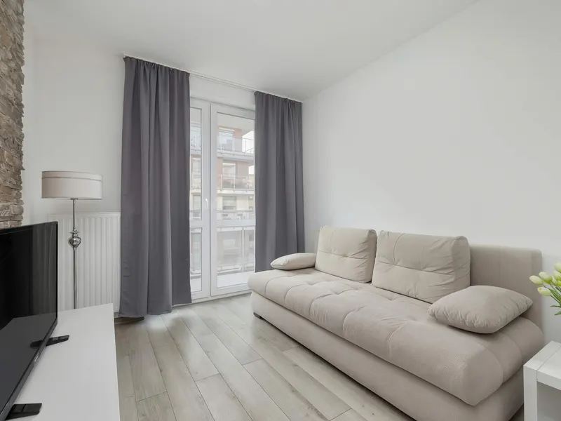 Przytulny Apartament z Balkonem | Garaż | 1 km do Plaży – zdjęcie 1