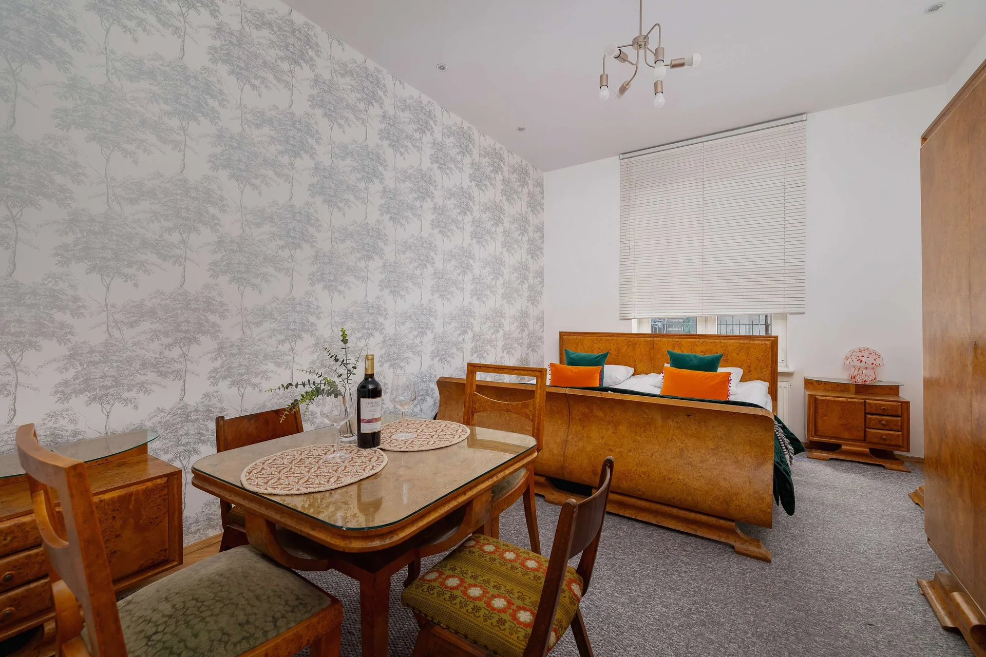 Apartment image