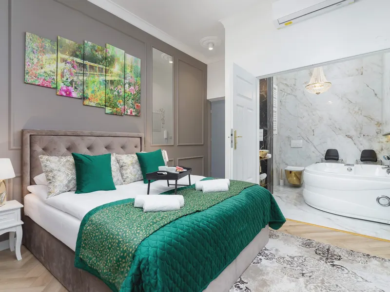 Eleganckie Studio z Jacuzzi | Kazimierz – zdjęcie 1