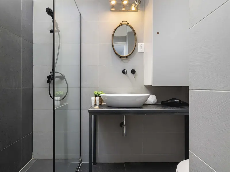 Spacious Apartment in the Center | Balcony | For 8 Persons – photo 5