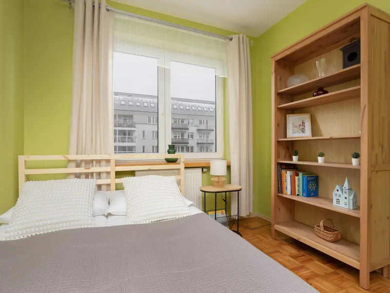 Cozy Apartment | Balcony, Close to Metro, Place to Work – photo 2