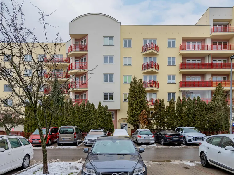 Cozy Apartment | Balcony, Close to Metro, Place to Work – photo 5
