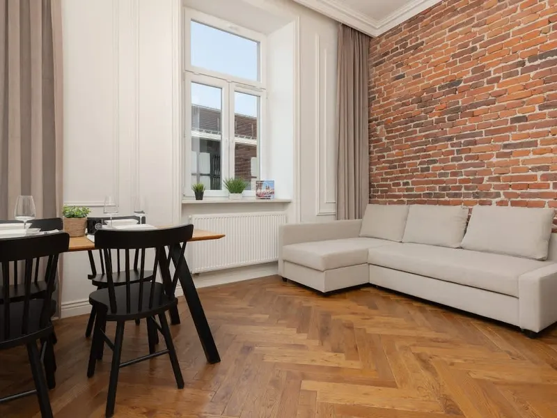 Stylish Apartment in the Old Town | Parking – photo 1