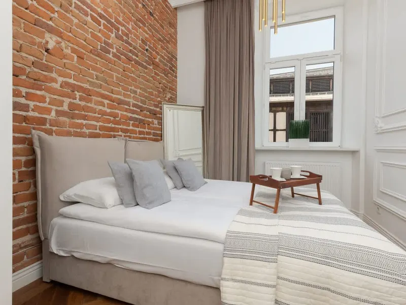 Stylish Apartment in the Old Town | Parking – photo 2