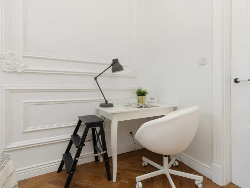 Stylish Apartment in the Old Town | Parking – photo 4