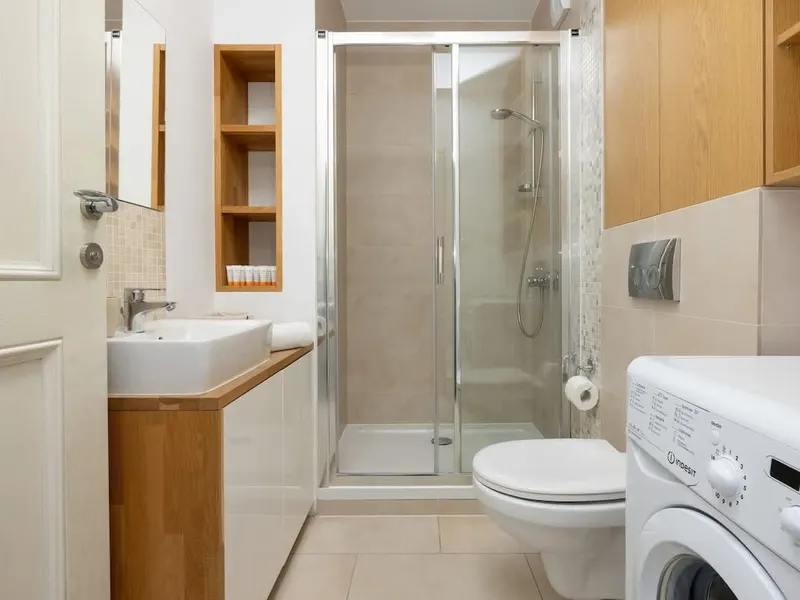 Stilvolle Wohnung im Zentrum | Balkon | 400 m zum Marktplatz – Foto 5