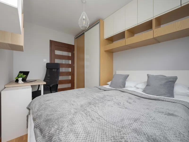 Comfortable Apartment | Air Conditioning, Balcony, Workspace – photo 2