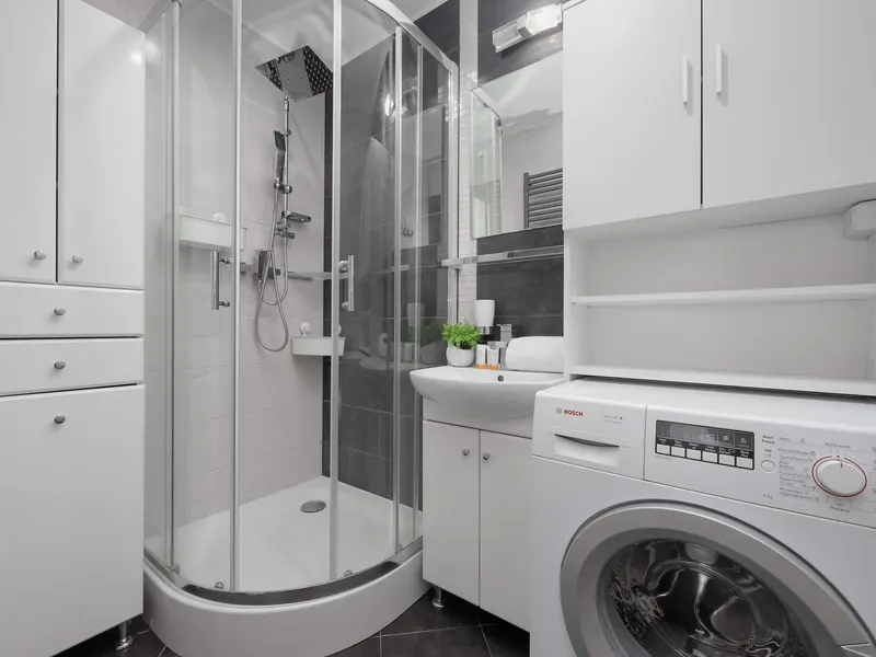 Comfortable Apartment | Air Conditioning, Balcony, Workspace – photo 4