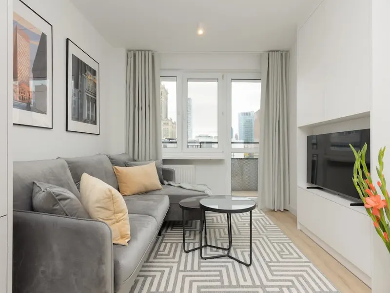 Spacious Apartment in the Center | 2 Bedrooms and Balcony – photo 1