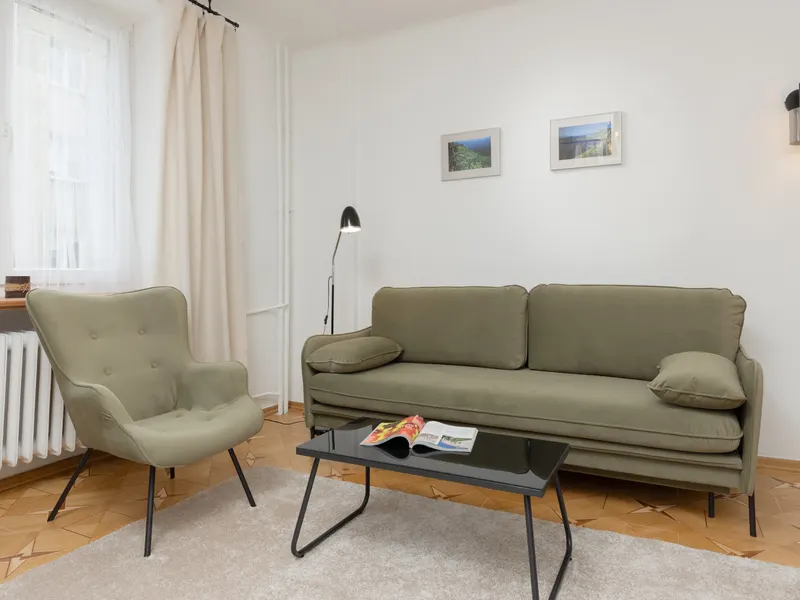 Helles Appartement für 4 Personen | In der Nähe des Parks und der U-Bahn-Station – Foto 3