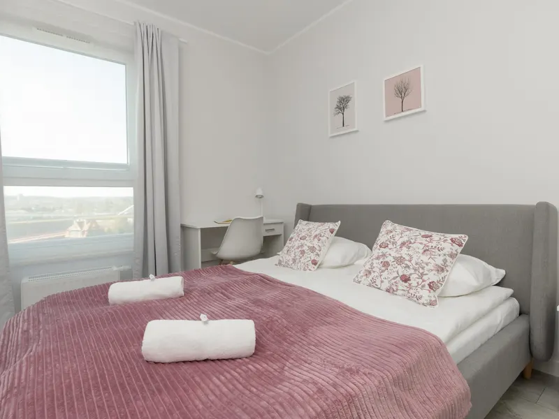 Stylowy Apartament z Balkonem | Parking i Miejsce do Pracy – zdjęcie 3