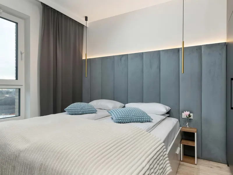 Stilvolle Wohnung | Tiefgarage und Balkon – Foto 3