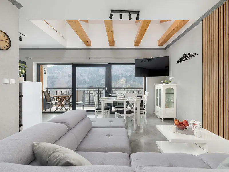 Słoneczny Apartament | Parking, Sauna & Jacuzzi | Widok na Skrzyczne – zdjęcie 1