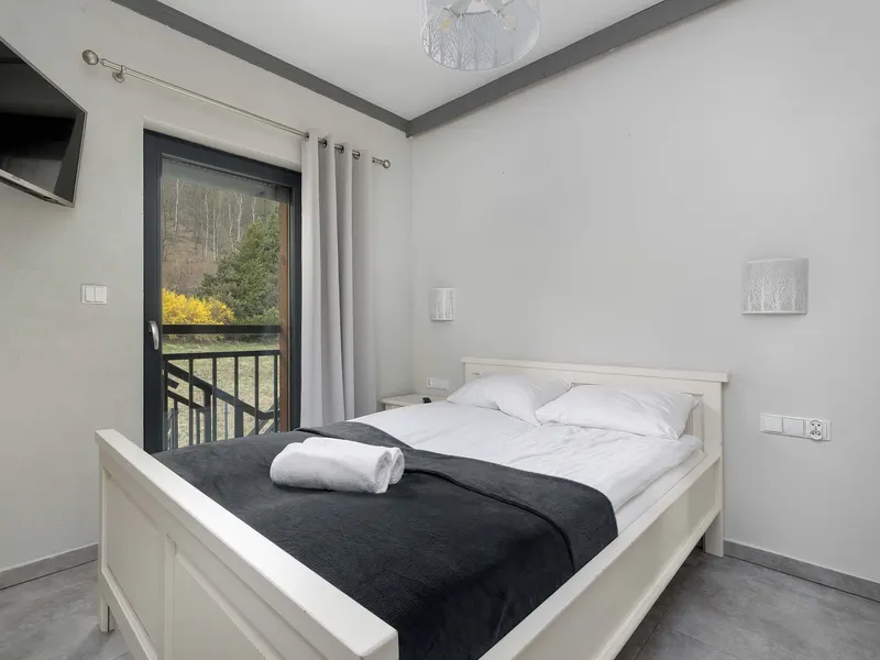 Słoneczny Apartament | Parking, Sauna & Jacuzzi | Widok na Skrzyczne – zdjęcie 5
