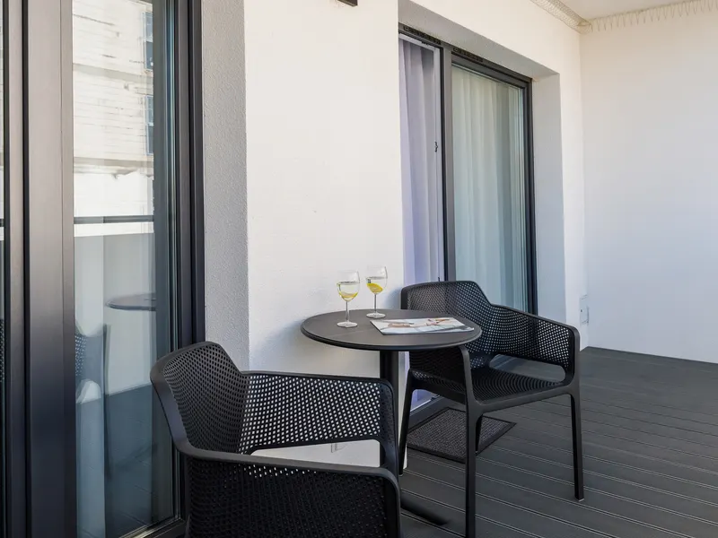 Stylish Apartment | 500 m to the Beach, Parking, Balcony – photo 5