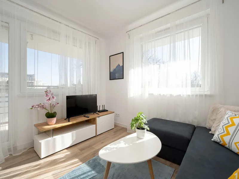 Nowoczesny Apartament dla 4 Osób | Parking, Balkon, Praca Zdalna – zdjęcie 5